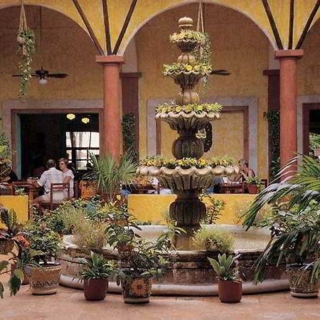 El Pueblito Beach Hotell Cancún Eksteriør bilde